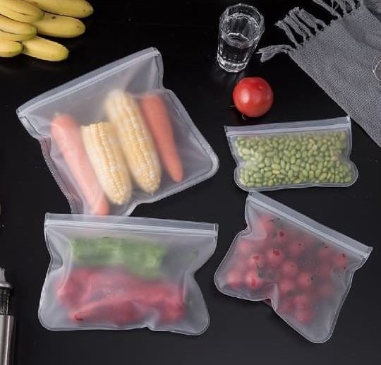 Set (4 Pieces) Reusable Food Storage Bags – Leak-Resistant (XL, L, M, S)
